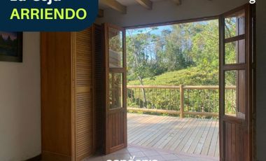 Finca en arriendo- En parcelación vía La Ceja