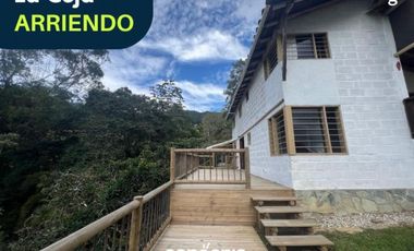 Finca en arriendo- En parcelación vía La Ceja