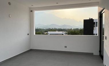 CASA EN VENTA CARRETERA NACIONAL BOSQUES DE LAS MISIONES