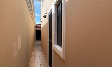 Casa en Venta, Av. Lázaro Cárdenas, Col. María de la Piedad. Coatzacoalcos, Ver.