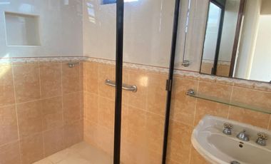 Casa en Venta, Av. Lázaro Cárdenas, Col. María de la Piedad. Coatzacoalcos, Ver.