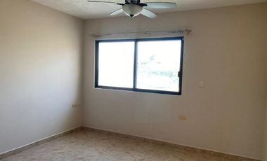 Casa en Venta, Av. Lázaro Cárdenas, Col. María de la Piedad. Coatzacoalcos, Ver.