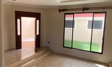 Casa en Venta, Av. Lázaro Cárdenas, Col. María de la Piedad. Coatzacoalcos, Ver.