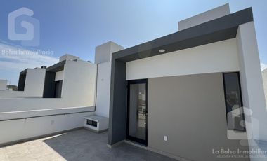 Casa en Renta en Cumbres Residencial
