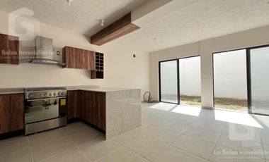 Casa en Renta en Cumbres Residencial