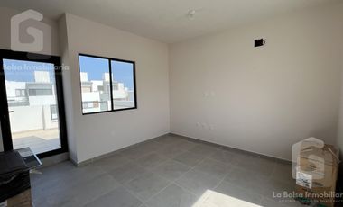 Casa en Renta en Cumbres Residencial