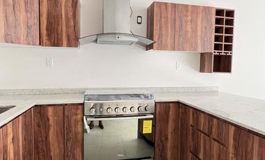 Casa en Renta en Cumbres Residencial