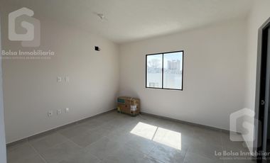 Casa en Renta en Cumbres Residencial
