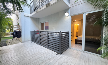 VENTA DE APARTAMENTO AMOBLADO EN PLAYA CARACOL, PH AIRES DEL MAR 3 (2)