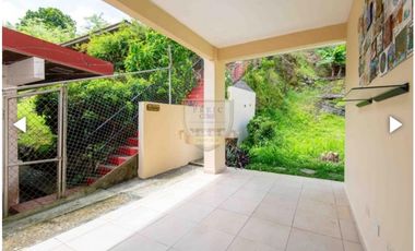 VENTA DE CASA DE DOS NIVELES EN BETHANIA