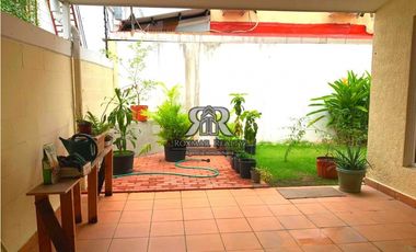 VENDO CASA CONDADO DEL REY DORADO SPRINGS