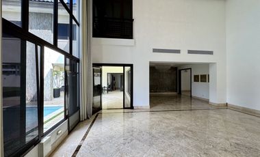 CASA UNIFAMILIAR PASEO DEL PARQUE - COSTA DEL ESTE - VENTA