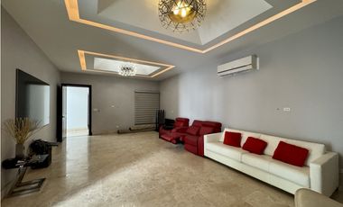 CASA UNIFAMILIAR PASEO DEL PARQUE - COSTA DEL ESTE - VENTA