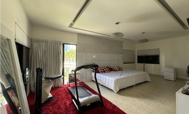 CASA UNIFAMILIAR PASEO DEL PARQUE - COSTA DEL ESTE - VENTA