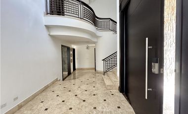 CASA UNIFAMILIAR PASEO DEL PARQUE - COSTA DEL ESTE - VENTA