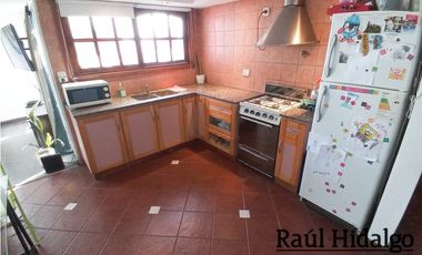 VENTA DEPARTAMENTO DE 4 AMBIENTES Y DOS LOCALES