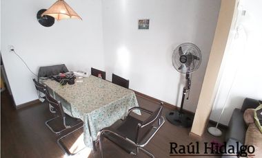 VENTA DEPARTAMENTO DE 4 AMBIENTES Y DOS LOCALES
