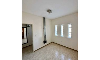 OPORTUNIDAD HERMOSA CASA BARRIO RESIDENCIAL VILLA DOMINGUEZ