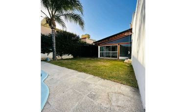 OPORTUNIDAD HERMOSA CASA BARRIO RESIDENCIAL VILLA DOMINGUEZ