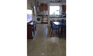 GRANADERO BAIGORRIA/CHALET BARRIO CORREO/PITAGORAS 374 APTA CREDITO