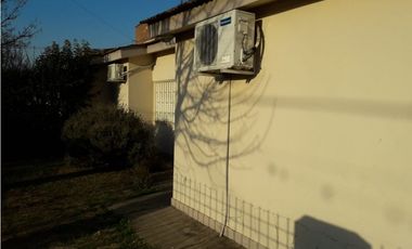 CASA EN VILLA CARLOS PAZ  (OPORTUNIDAD)