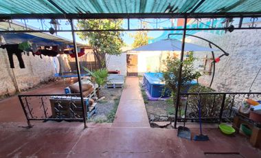 Casa en venta en LA GRANJA