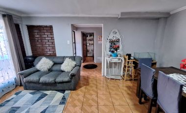 Casa en venta en LA GRANJA