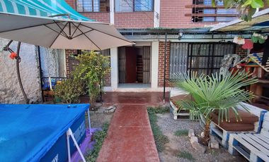 Casa en venta en LA GRANJA