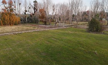 Parcela en venta en MARIQUINA
