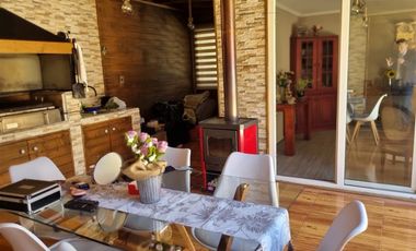 Casa en Venta en Condominio zaragoza 2067 sector torreones, concepción