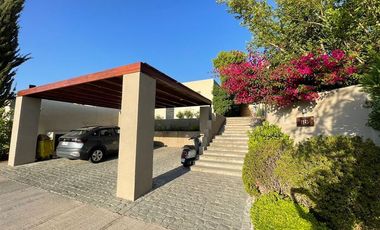 Departamento en Venta en Condominio Los Bosques- Piedra Roja