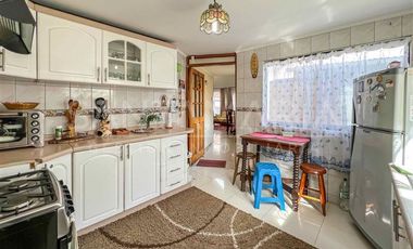 Casa en Venta en Yerbas Buenas, Penco