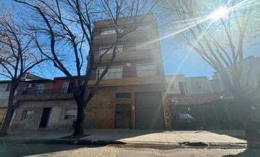 OPORTUNIDAD  DE INVERSIÓN VENTA EDIFICIO EN BLOCK