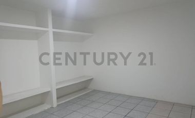 VENTA CASA DE DOS PLANTAS UBICADA AL SUR DE GUAYAQUIL, CDLA. COVIEM AleL