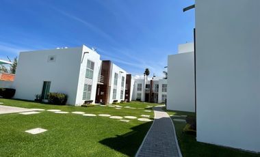 VENTA Casa en Condominio doble seguridad, Yautepec,Morelos.