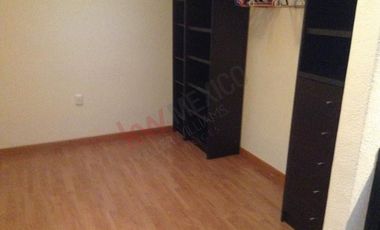 VENTA CASA CTO. NOVELISTAS SATELITE