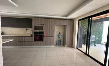 VENTA CASA CTO. NOVELISTAS SATELITE