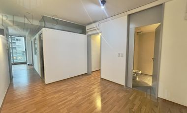 Oficina 100 m2 en Núñez - Excelente imagen profesional y ubicación - Cochera
