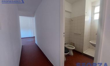 Departamento 4 ambientes en venta en San Miguel