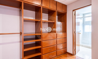 Antares Departamento en venta en Lomas Country Club