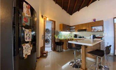 Apartamento en Venta Sabaneta Las Lomitas