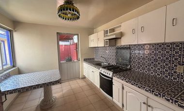 Casa en renta en Alamos I