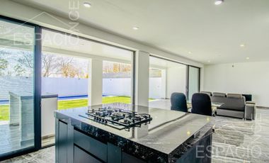 Casa en Fraccionamiento Burgos Bugambilias