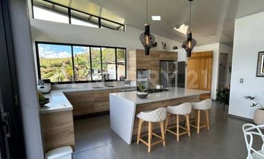 Arriendo Casa Medellin El Carmen de Viboral Antioquia