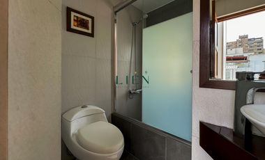 A Pasos del Malecón y Larcomar - Exclusivo Chalet de 3 pisos - C/2 Cocheras