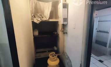 Casa en Venta en Sarento Aldea / Casa en venta 4 Dormitorios 3 Baños Local Comercial. Galpon y 10 Estacionamientos en El Bosque