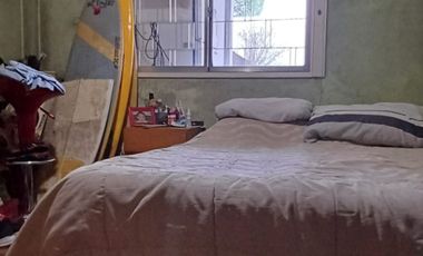 VENTA CASA 4 AMBIENTES VILLA LUZURIAGA PERMUTA