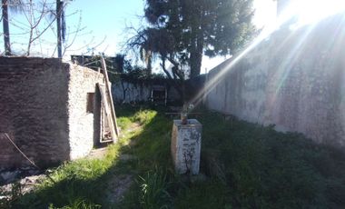 VENTA CASA 3 AMBIENTES CON COCHERA EN LONGCHAMPS