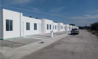 CASA 2 RECAMARAS  SAN MIGUEL (FLAMINGOS) SAHUAYO MICHOACAN