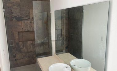 CASA EN RENTA EN CANCUN  RESIDENCIAL AQUA